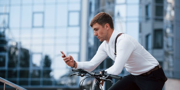 5 Surprising Benefits of Biking to Work You Never Knew About