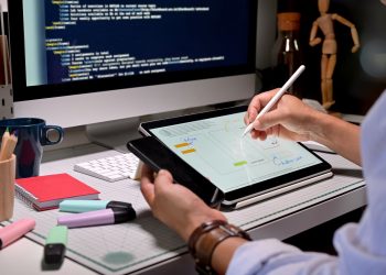 E-commerce Website Development in London: Discovering the Top Level Success with Webflow