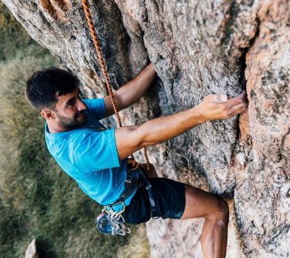 Ensuring Safety on Joshua Tree Rock Climbing Tours