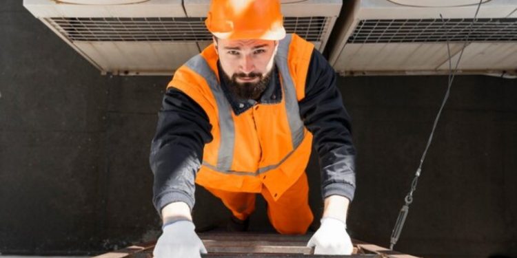 5 Common Issues with Ductless Mini Split ACs in Santa Rosa and How to Fix Them