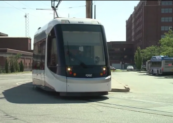 Kansas City Streetcar Authority Welcomes Newest Streetcar