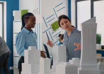 The Ultimate Guide to Choosing the Right Siding for Your Home: Durability, Design, and Investment