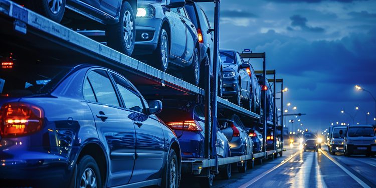 Get the best Auto Transport and Car Shipping Services in Oregon from a local car hauling company – Victor’s Transport LLC.