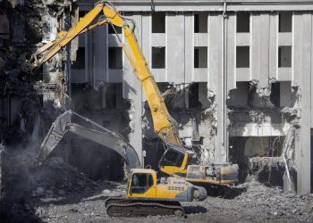 Demolishing Your Dreams? Article on why hiring Commercial Demolition Contractors is the solution