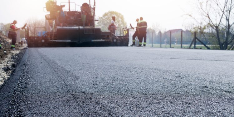 What kind of services can one expect from an asphalt paving company?