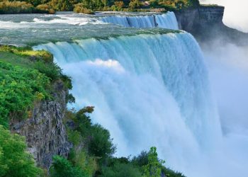 Discover the Best Toronto to Niagara Falls Tours: Your Ultimate Guide