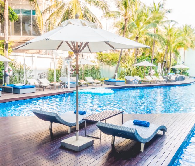 Transform Your Outdoor Living with a Luxury Backyard Pool House Builder in Dallas