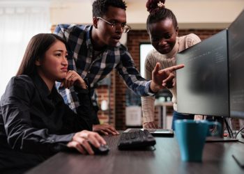 What to Know Before Choosing a Top Software Development Company