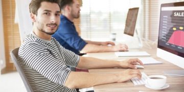 How do website developers cover up the performance of Website Designers?