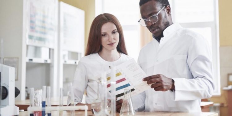 Gentian Violet vs Methylene Blue: Why Similar Compounds Deserve Careful Comparison